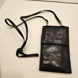 La Forte Macro Bag Cowhide Leather Crossbody Phone Pouch Wallet Organizer Black